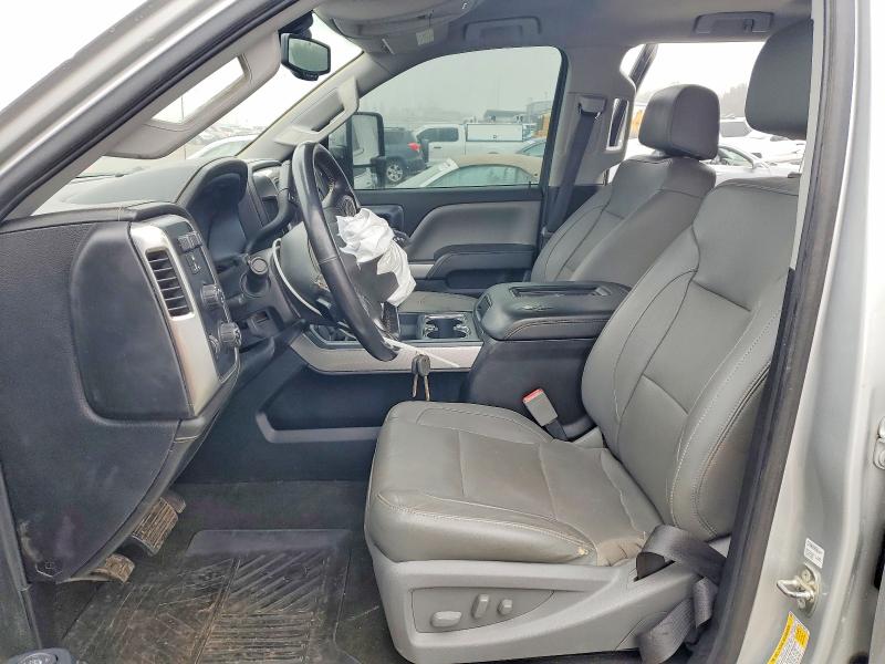Photo 7 from auction – 2018 CHEVROLET SILVERADO with VIN 1GC1KWEY6JF102725