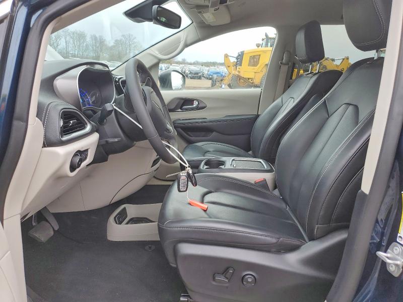 Photo 7 from auction – 2023 CHRYSLER PACIFICA H with VIN 2C4RC1L72PR543217