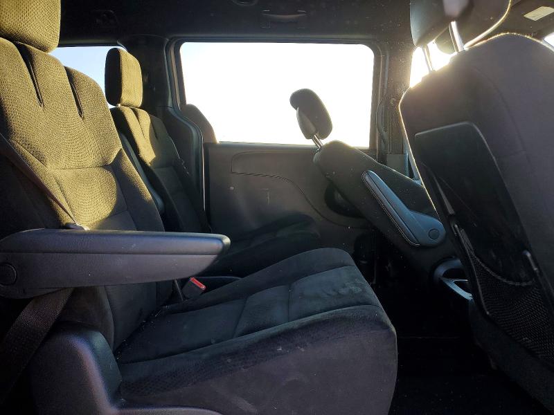 Foto 11 de la subasta – 2015 DODGE GRAND CARA con VIN 2C4RDGCG0FR635652