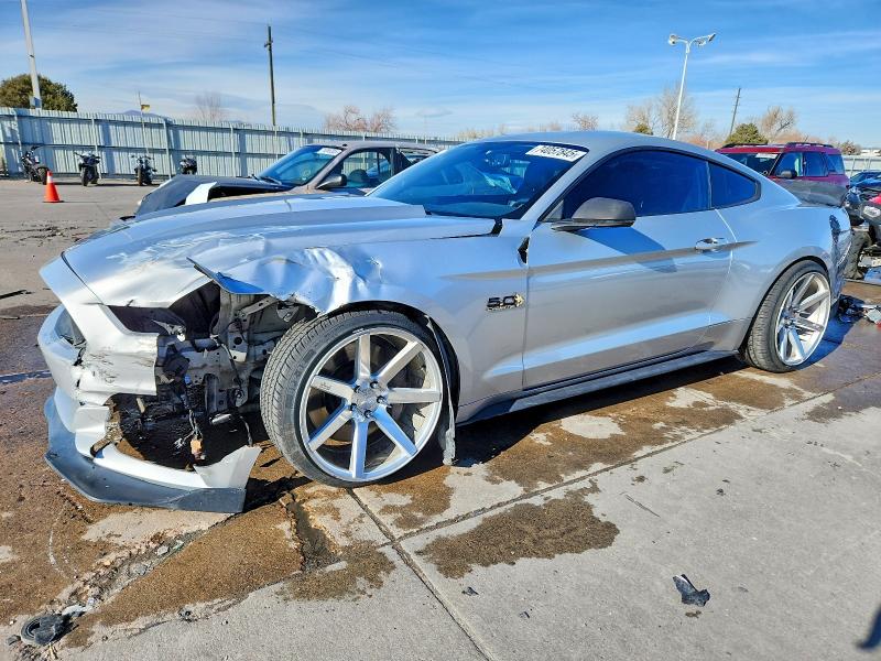 FORD MUSTANG 2016 with VIN 1FA6P8CF1G5220366 - Photo from auction