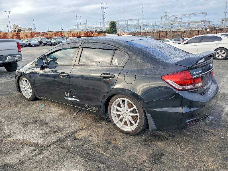 Photo 2 from auction – 2013 HONDA CIVIC SI with VIN 2HGFB6E58DH708527