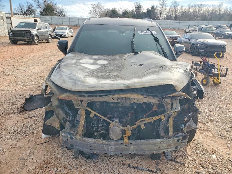 Photo 5 from auction – 2021 CHEVROLET BLAZER with VIN 3GNKBJRS3MS560663
