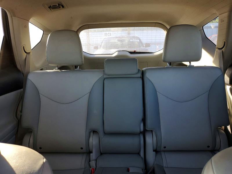 Photo 10 from auction – 2012 TOYOTA PRIUS V with VIN JTDZN3EU1C3035560