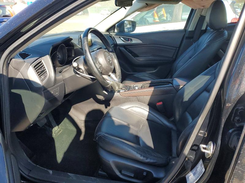 Photo 7 from auction – 2018 MAZDA 3 TOURING with VIN 3MZBN1V39JM209008