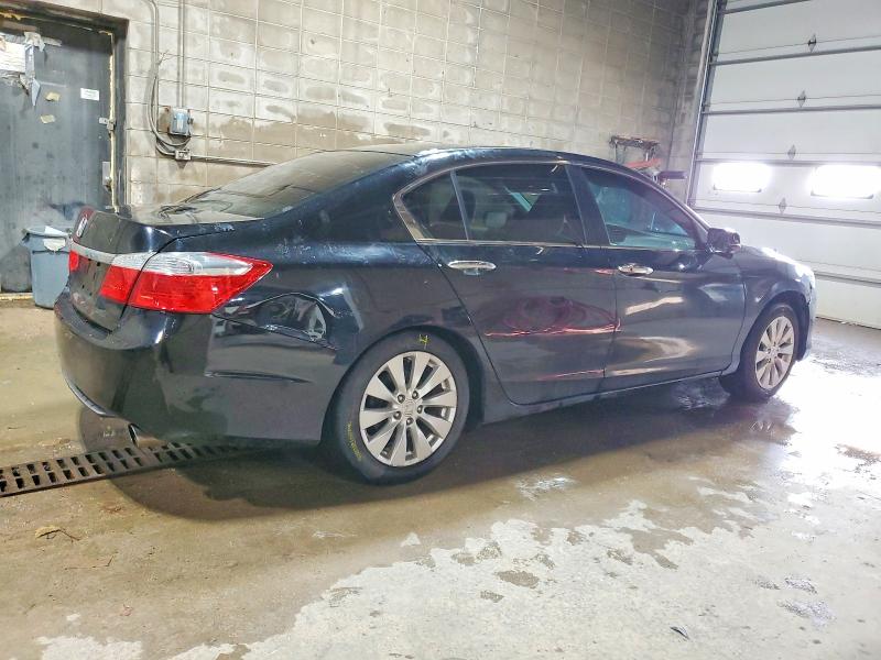 Photo 3 from auction – 2013 HONDA ACCORD EX with VIN 1HGCR2F74DA022412