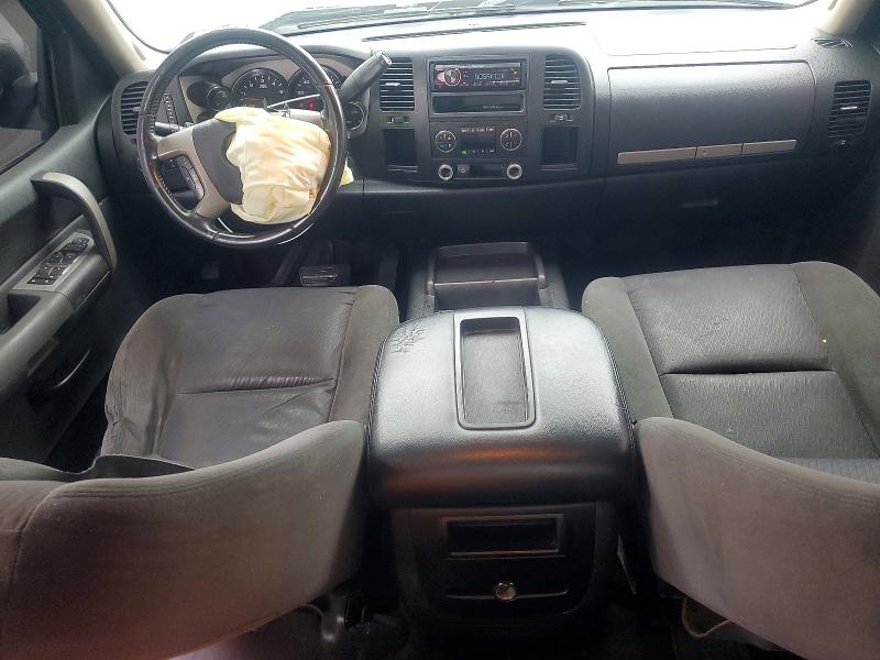 Photo 8 from auction – 2007 CHEVROLET SILVERADO with VIN 2GCEC19JX71590480