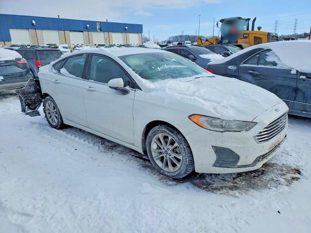 Photo 4 from auction – 2020 FORD FUSION SE with VIN 3FA6P0HD3LR146593