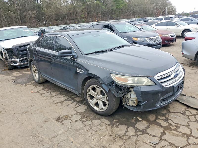 Photo 4 from auction – 2010 FORD TAURUS SHO with VIN 1FAHP2KT0AG100969
