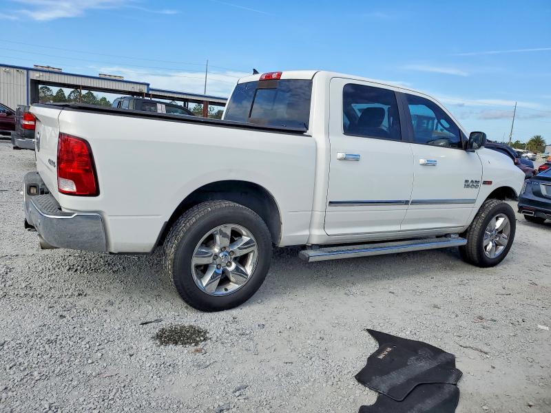 Photo 3 from auction – 2015 RAM 1500 with VIN 1C6RR7LM0FS610599