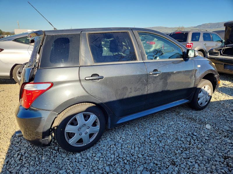 Photo 3 from auction – 2006 TOYOTA SCION XA with VIN JTKKT624065011426