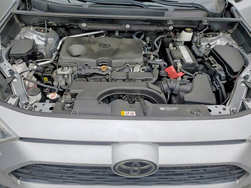Photo 12 from auction – 2019 TOYOTA RAV4 XLE with VIN 2T3W1RFV1KW021274