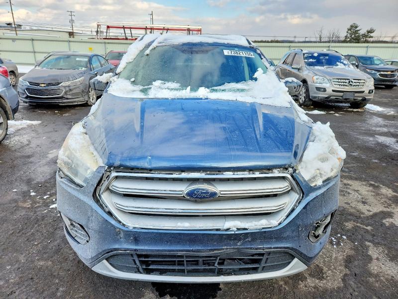 Photo 5 from auction – 2018 FORD ESCAPE SE with VIN 1FMCU9GD7JUB02562