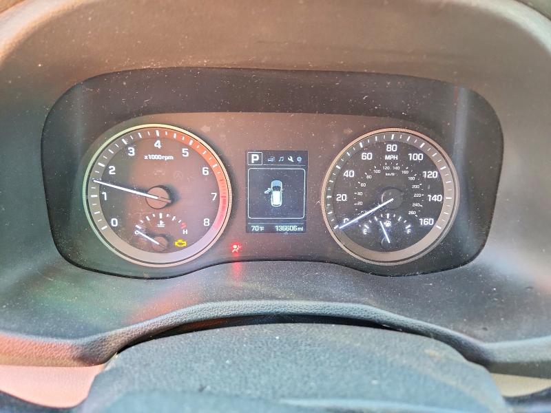 Photo 9 from auction – 2016 HYUNDAI TUCSON with VIN KM8J33A40GU125903