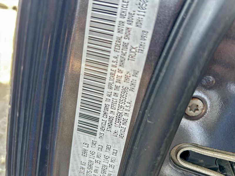 Photo 10 from auction – 2015 RAM 1500 ST with VIN 1C6RR6KT9FS535906