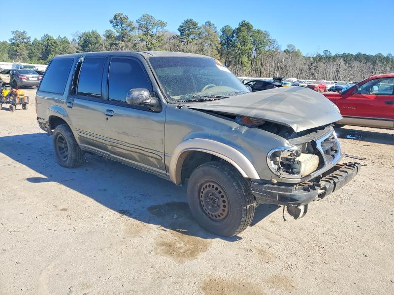Photo 4 from auction – 2001 FORD EXPLORER E with VIN 1FMZU74E01ZA36659