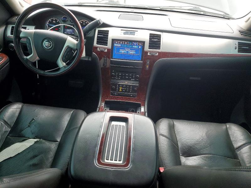 Photo 8 from auction – 2014 CADILLAC ESCALADE P with VIN 1GYS4CEFXER205057