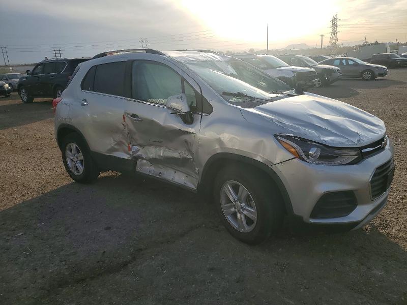 Photo 4 from auction – 2018 CHEVROLET TRAX 1LT with VIN KL7CJLSB1JB510497