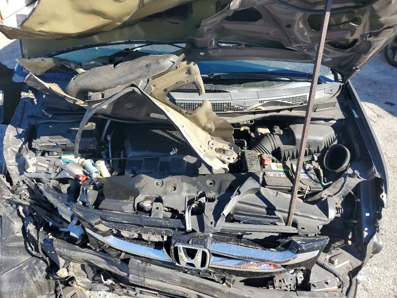 Photo 12 from auction – 2016 HONDA ODYSSEY with VIN 5FNRL5H95GB069146