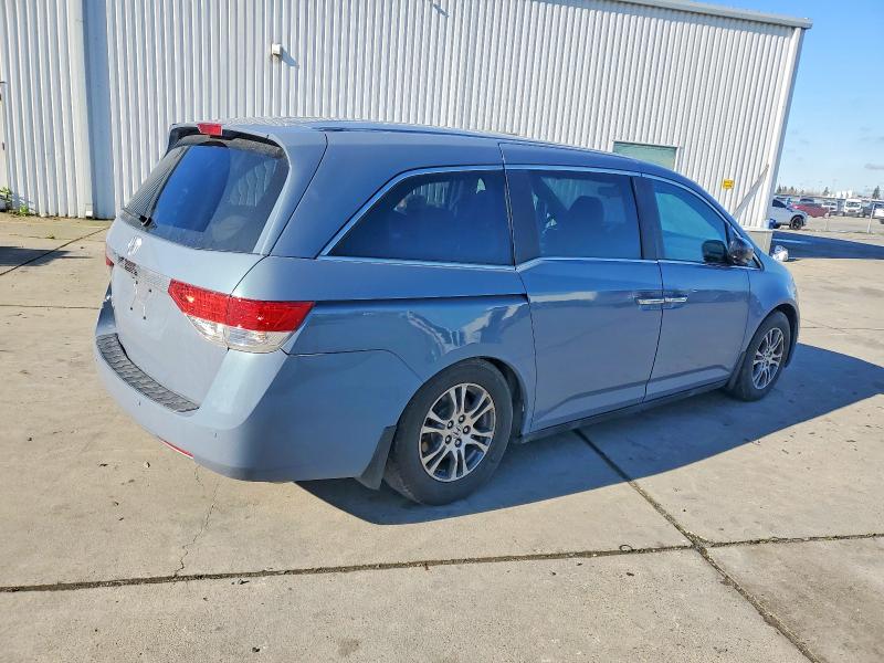 Photo 3 from auction – 2013 HONDA ODYSSEY EX with VIN 5FNRL5H42DB074529