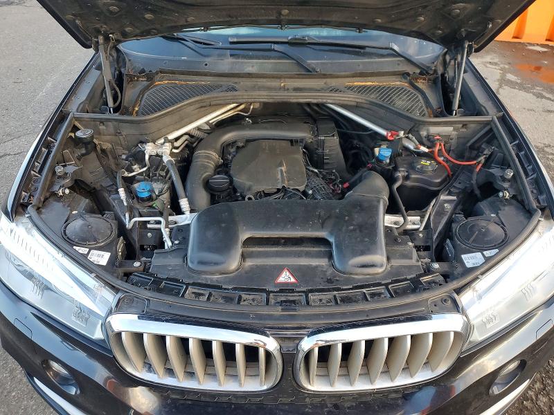 Photo 11 from auction – 2015 BMW X5 XDRIVE3 with VIN 5UXKS4C59F0N10310
