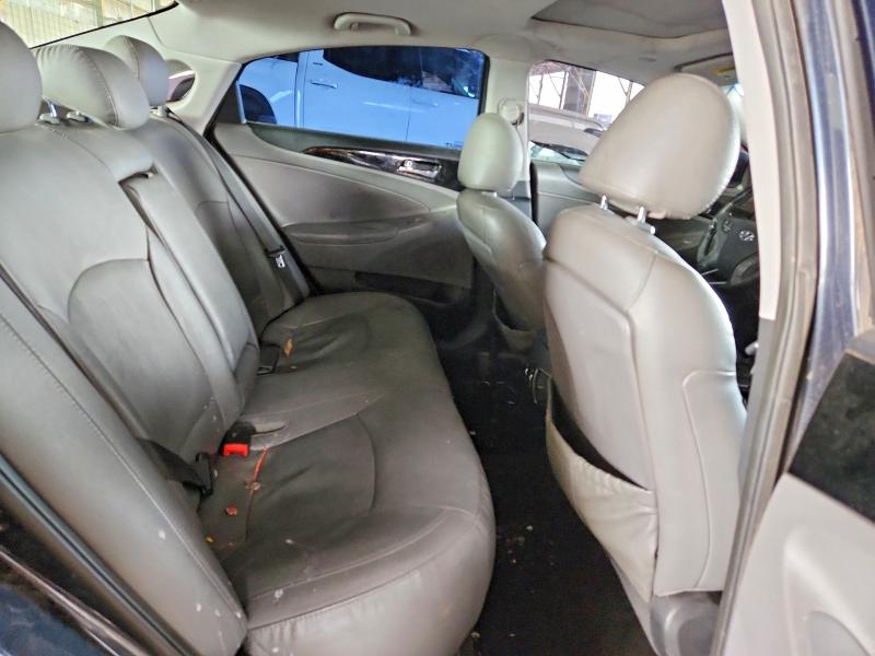 Photo 10 from auction – 2011 HYUNDAI SONATA with VIN 5NPEC4AB3BH246308