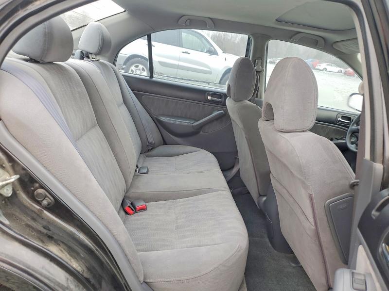 Photo 10 from auction – 2004 HONDA CIVIC EX with VIN 2HGES26804H588588