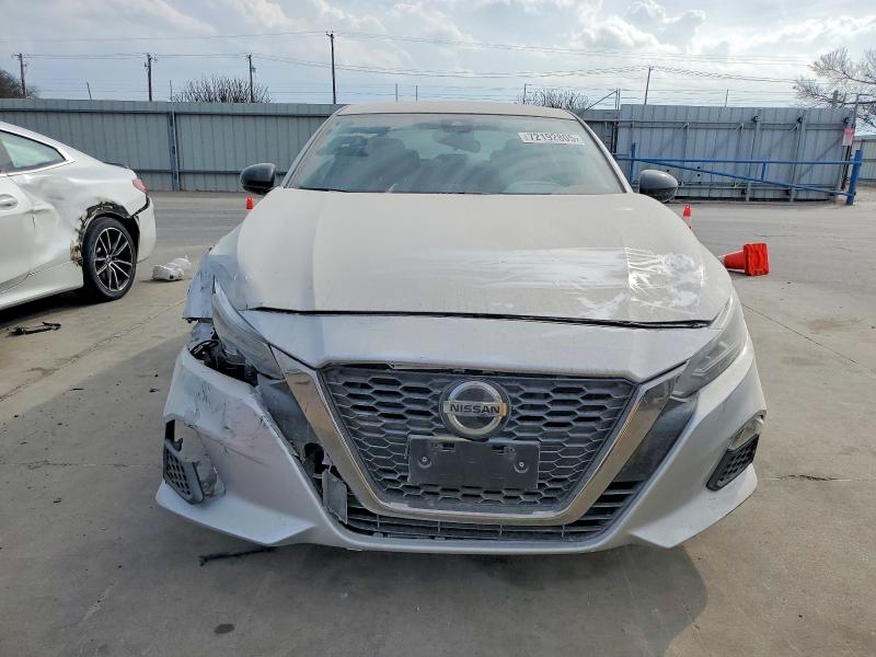 Photo 5 from auction – 2021 NISSAN ALTIMA SR with VIN 1N4BL4CV0MN380616