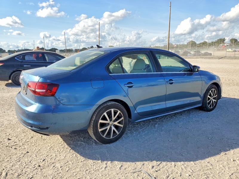 Photo 3 from auction – 2017 VOLKSWAGEN JETTA SE with VIN 3VWDB7AJ8HM387382