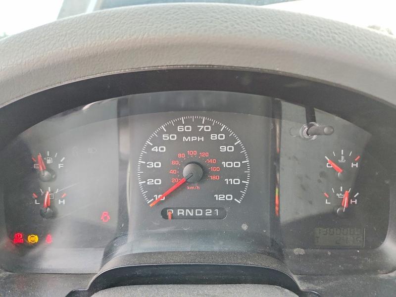 Photo 9 from auction – 2005 FORD F150 with VIN 1FTRX14WX5FB66442