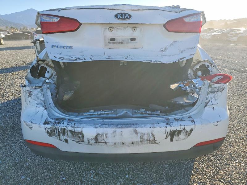 Photo 6 from auction – 2015 KIA FORTE with VIN KNAFX4A65F5327776