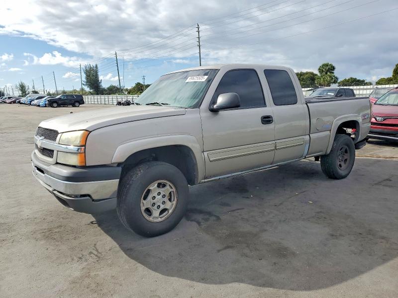 CHEVROLET SILVERADO 2004 with VIN 1GCEK19T54E256727 - Photo from auction