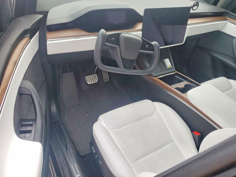 Photo 8 from auction – 2023 TESLA MODEL X with VIN 7SAXCBE54PF397183