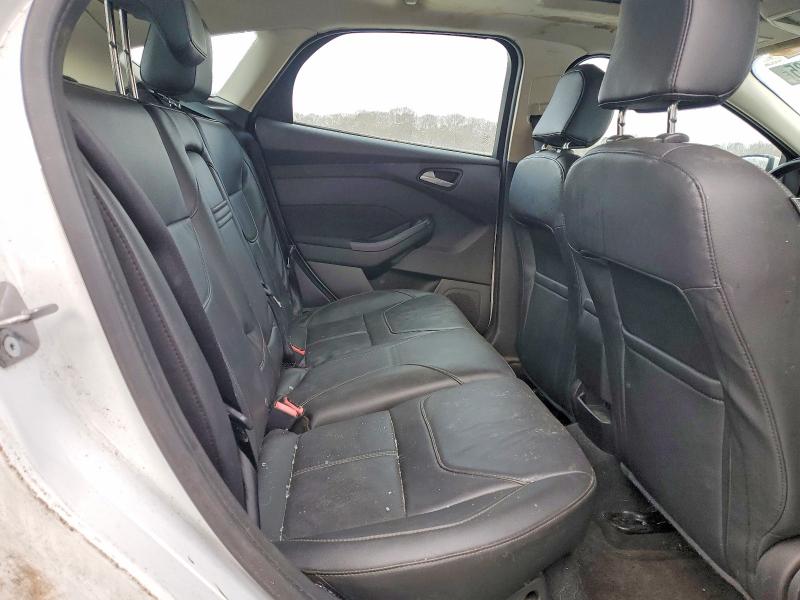 Photo 10 from auction – 2016 FORD FOCUS with VIN 1FADP3K23GL285210