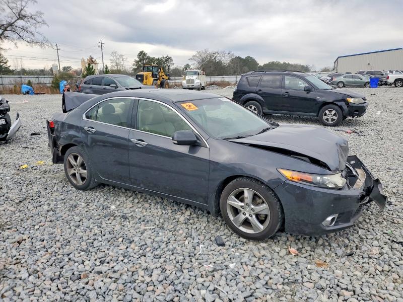 Photo 4 from auction – 2013 ACURA TSX with VIN JH4CU2F45DC009724