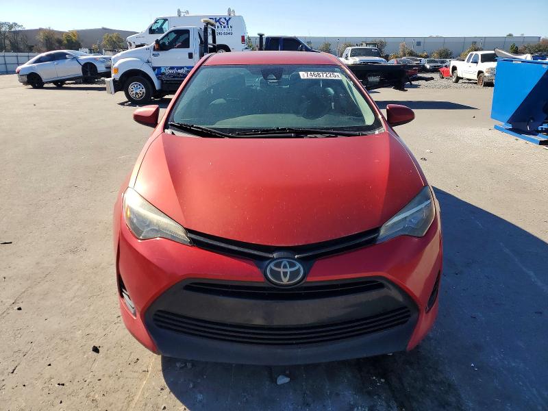 Photo 5 from auction – 2018 TOYOTA COROLLA with VIN 5YFBURHE6JP757882