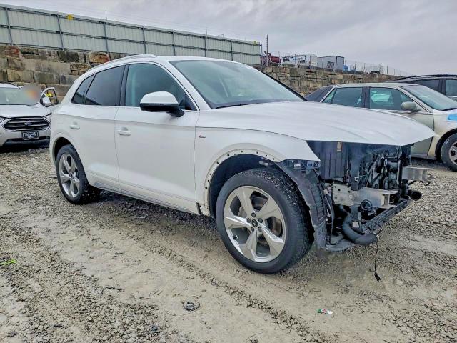 Photo 4 from auction – 2022 AUDI Q5 PREMIUM with VIN WA1EAAFY4N2103160