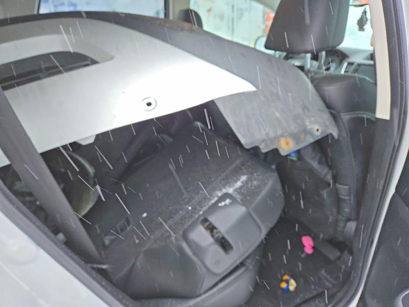 Photo 11 from auction – 2015 HONDA CR-V TOURI with VIN 5J6RM4H95FL801367