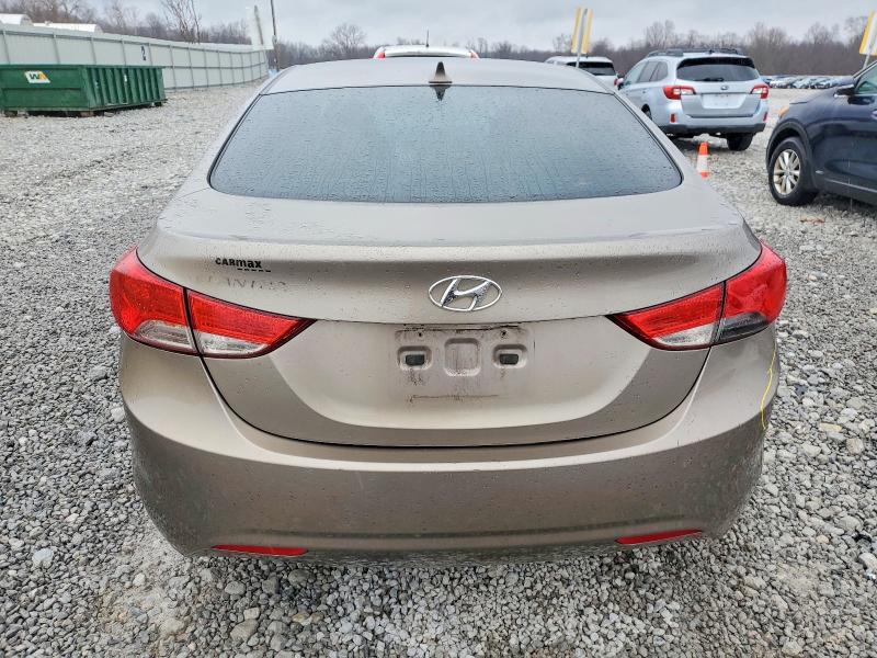 Photo 6 from auction – 2012 HYUNDAI ELANTRA GL with VIN 5NPDH4AE9CH066811