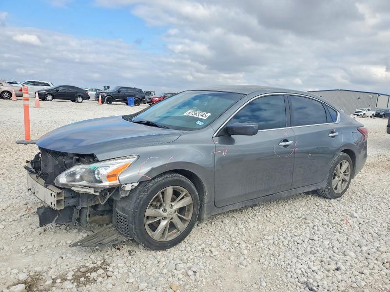 NISSAN ALTIMA 2.5 2014 with VIN 1N4AL3AP2EN217655 - Photo from auction
