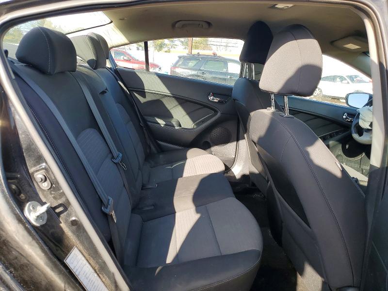Photo 10 from auction – 2015 KIA FORTE with VIN KNAFX4A69F5354480