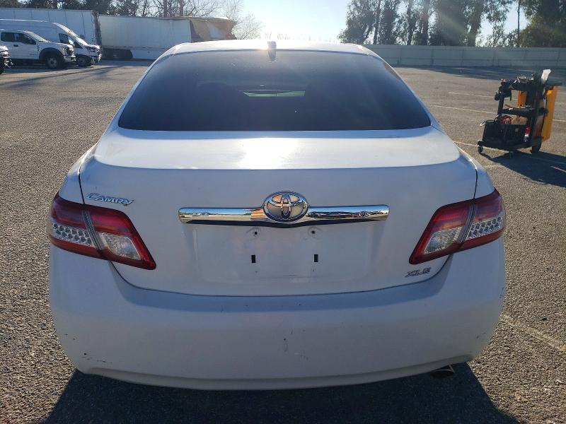 صورة رقم 6 من المزاد - 2011 TOYOTA CAMRY مع VIN 4T4BF3EK8BR161034