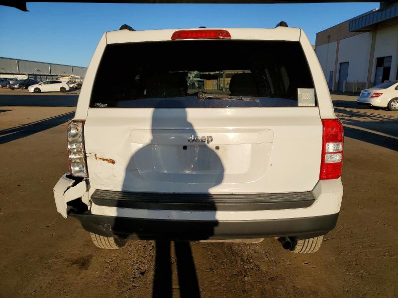 Photo 6 from auction – 2016 JEEP PATRIOT SP with VIN 1C4NJPBA0GD670345
