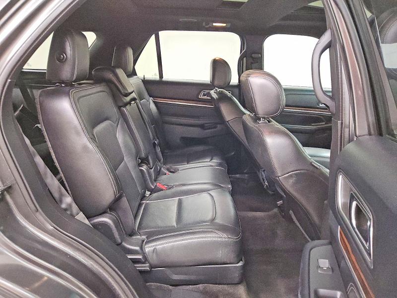 Photo 10 from auction – 2016 FORD EXPLORER L with VIN 1FM5K7F81GGA43474