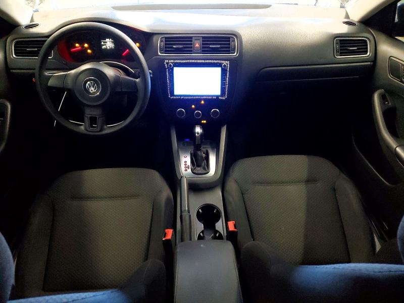 Photo 8 from auction – 2014 VOLKSWAGEN JETTA BASE with VIN 3VW2K7AJ3EM392914