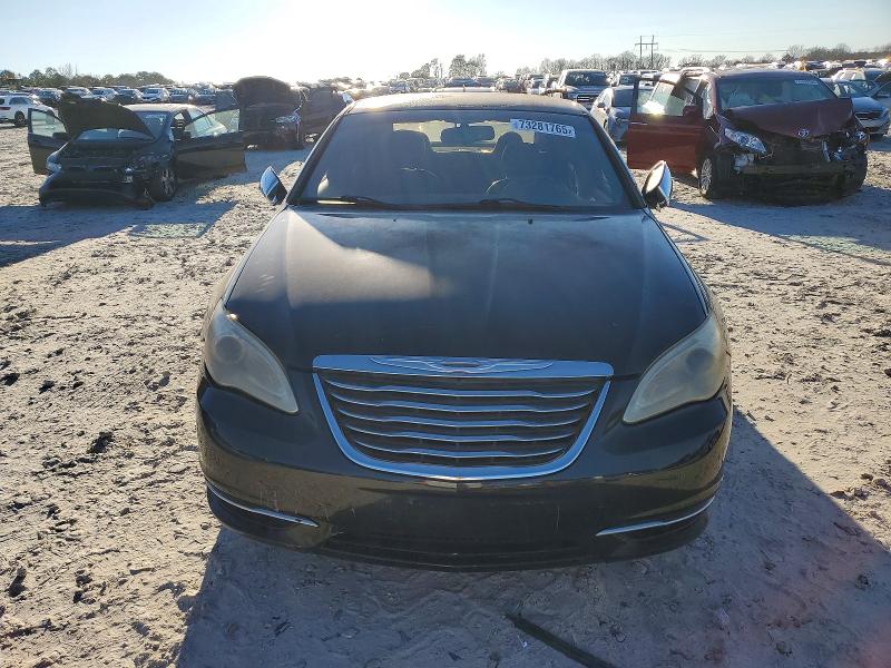 Photo 5 from auction – 2011 CHRYSLER 200 LIMITE with VIN 1C3BC2FG3BN516170
