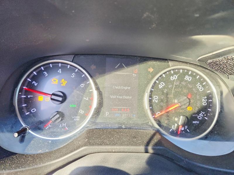 Photo 9 from auction – 2019 TOYOTA RAV4 XLE P with VIN 2T3C1RFV1KW040944