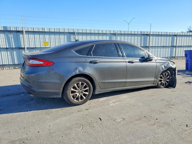 Photo 3 from auction – 2016 FORD FUSION with VIN 3FA6P0G71GR129860
