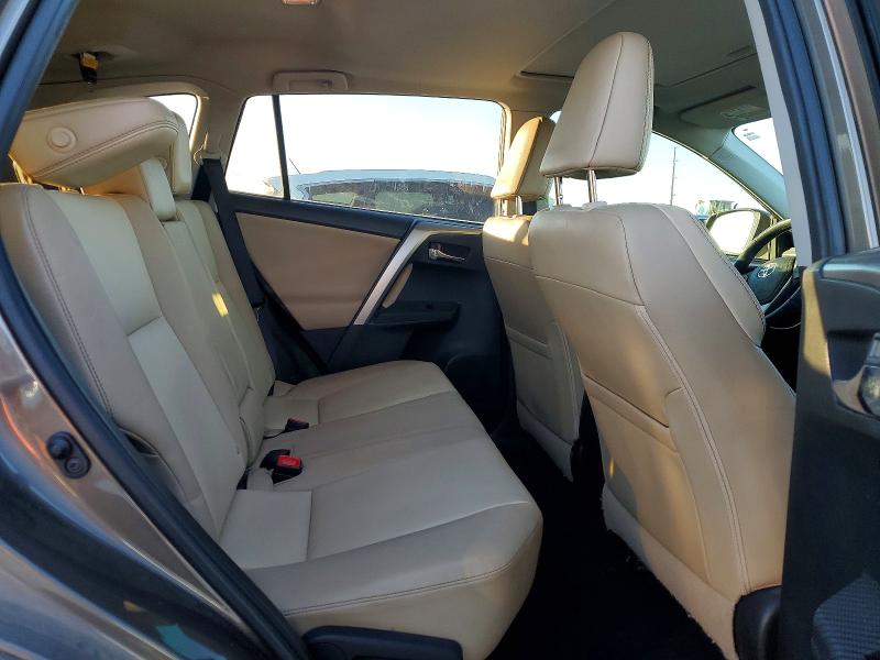Photo 11 from auction – 2014 TOYOTA RAV4 LIMIT with VIN 2T3YFREV2EW104650