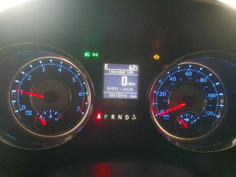 Photo 9 from auction – 2015 CHRYSLER TOWN & COU with VIN 2C4RC1BG0FR544737