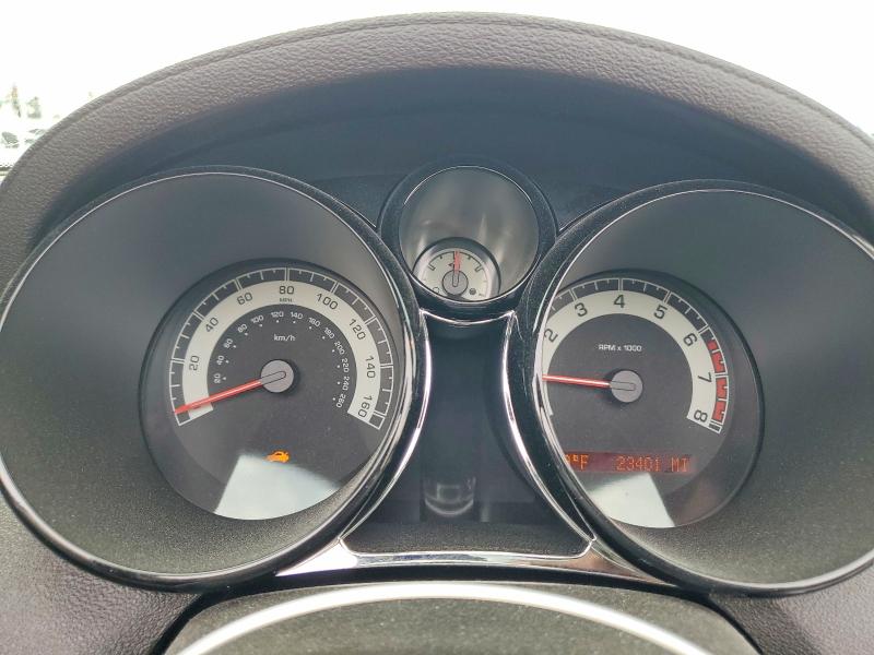 Photo 9 from auction – 2009 SATURN SKY REDLIN with VIN 1G8MT35X39Y103759